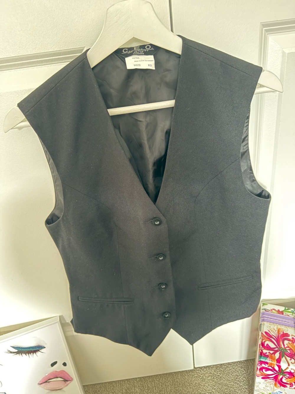 C de C Women's Black Tailored Vest